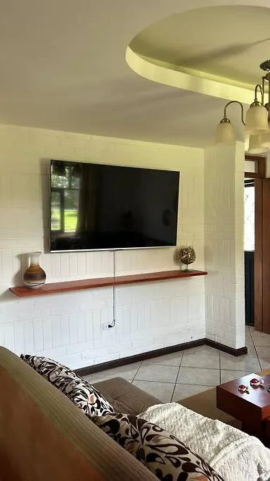 Semesterbostad Casa De Campo Con Piscina Temperada Villa Quito Ecuador