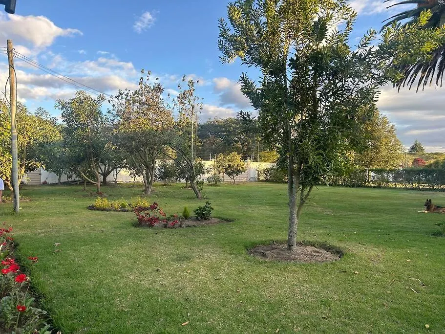 Casa De Campo Con Piscina Temperada Villa Quito 0*,  Ecuador